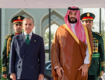 تضمنت بندا مهما.. السعودية وباكستان توقعان اتفاقية للدفاع الاستراتيجي المشترك