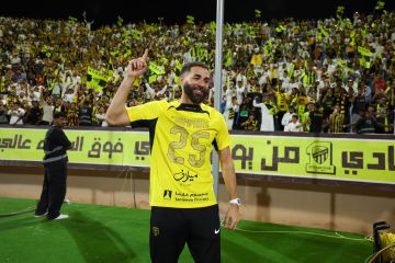 تفاعل على ما ارتداه بنزيما خلال احتفالات اليوم الوطني السعودي