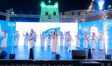 كويكب صغير مكتشف حديثا يمر بأمان قرب الأرض كويكب صغير مكتشف حديثا يمر بأمان قرب الأرض