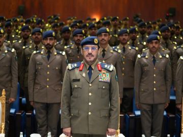 تخريج 248 خريجا من دورة أعمال الدفاع المدني التأهيلية للضباط الـ 54 بالرياض