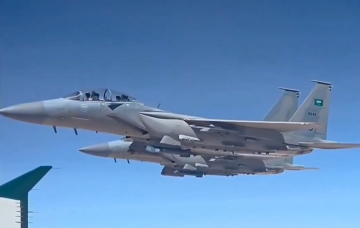 رد فعل رئيس وزراء باكستان على استقبال مقاتلات سعودية له في الجو وما قاله يثير تفاعلا واسعا (فيديو)