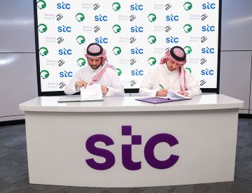 الاتحاد السعودي و stc يوقعان رعاية الدوري السعودي للنخبة