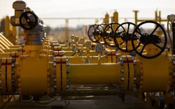 وزارة الطاقة تبدأ مرحلة التأهيل لمنافسات تراخيص أنشطة توزيع الغاز بـ5 مدن صناعية وزارة الطاقة تبدأ مرحلة التأهيل لمنافسات تراخيص أنشطة توزيع الغاز بـ5 مدن صناعية