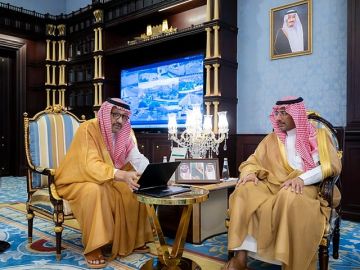 أمير الباحة يدشن مشاريع صناعية بقيمة 89 مليون ريال ويشهد توقيع مذكرات تفاهم لتعزيز الاستثمار