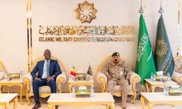 أمين التحالف الإسلامي يستقبل سفير السنغال لدى المملكة