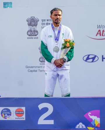 الواثب السعودي حسن دوشي يتُوّج بفضية بطولة العالم الواثب السعودي حسن دوشي يتُوّج بفضية بطولة العالم