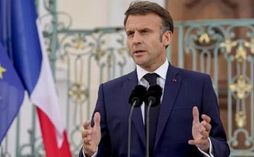 ماكرون: ترامب يطلب نوبل للسلام.. فليوقف الحرب في غزة أولا وإلا فلن يحصل عليها أبدا ماكرون: ترامب يطلب نوبل للسلام.. فليوقف الحرب في غزة أولا وإلا فلن يحصل عليها أبدا