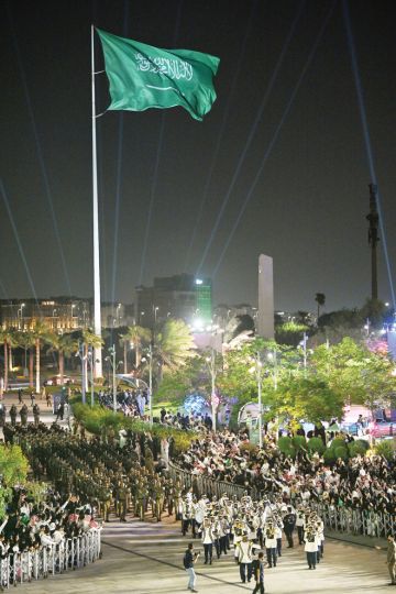 احتفالات إثراء وأغنية سعوديون للأبد تتصدر المشهد احتفالات إثراء وأغنية سعوديون للأبد تتصدر المشهد