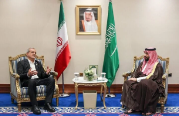 بن سلمان لبزشكيان: السعودية لن تسمح باستخدام أجوائها أو أراضيها ضد إيران بن سلمان لبزشكيان: السعودية لن تسمح باستخدام أجوائها أو أراضيها ضد إيران