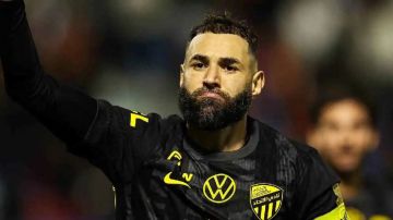 بعد تعثر المفاوضات مع اتحاد جدة.. ناد سعودي يسعى لضم كريم بنزيما إلى صفوفه