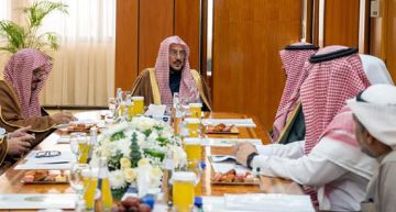 آل الشيخ يبحث تطوير الخدمات الرقمية بمجمع طباعة المصحف