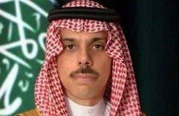 وزير الخارجية فيصل بن فرحان يصل القاهرة في زيارة رسمية لتعزيز العلاقات السعودية المصرية
