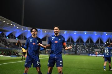 الفتح يعبر الرياض بثلاثية في روشن