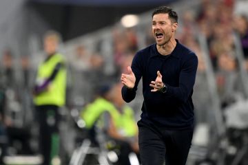 رسميا.. كاس تؤيد قرار إيقاف روماريو لاعب نيوم