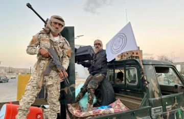 اليمن.. المجلس الانتقالي الجنوبي يقرر حل نفسه استعدادا لحوار الرياض اليمن.. المجلس الانتقالي الجنوبي يقرر حل نفسه استعدادا لحوار الرياض