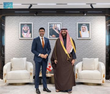 وزير الحرس الوطني يستقبل وزير التجارة الدولية الكندي