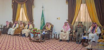 أمير القصيم يزور مركز ساق ويلتقي بالأهالي