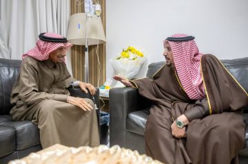 أمير القصيم يطمئن على صحة محمد ابن حجاج