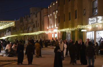 سكان المملكة ينفقون أكثر من 14 مليار ريال خلال أسبوع