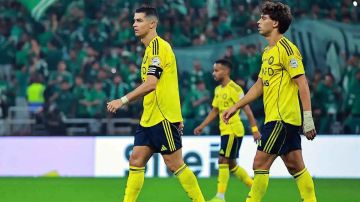 يشعر بالذنب.. إعلامي سعودي يفجر مفاجأة حول سبب رغبة رونالدو في الابتعاد عن النصر السعودي (فيديو)