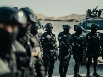 العيون الساهرة يوثق بطولات رجال الأمن وتركي آل الشيخ يشكر الداعمين العيون الساهرة يوثق بطولات رجال الأمن وتركي آل الشيخ يشكر الداعمين