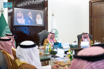 نائب أمير مكة يرأس اجتماعا لاستعراض مستجدات مشروع الجسر البري
