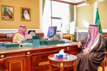 نائب أمير تبوك يتسلم التقرير السنوي للأحوال المدنية بالمنطقة