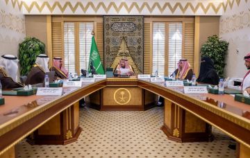 أمير القصيم يترأس اجتماع الفريق التنفيذي لحملة الجود منا وفينا