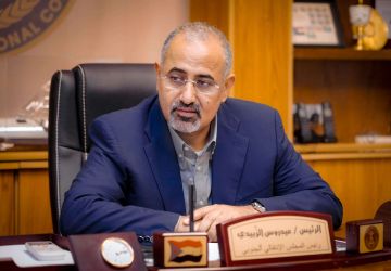 اليمن: تكليف لجنة بالتحقيق بوقائع فساد لعيدروس الزبيدي