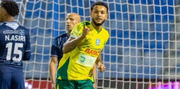 الخليج يضاعف جراح الأخدود برباعية