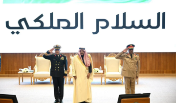 تخريج دفعة جديدة من طلبة دورات تأهيل الضباط الجامعيين للقوات المسلحة