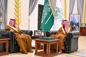 محافظ الطائف يطلع على سير اختبارات الفصل الدراسي الأول لأكثر من 200 ألف طالب وطالبة