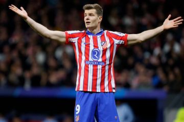 يوفنتوس يدخل على خط الهلال.. سباق مشتعل لخطف سورلوث