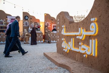 قرية الجنادرية تفتح أبوابها لزوار مهرجان خادم الحرمين الشريفين للهجن