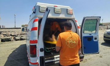 حرس الحدود بمكة ينقذ مواطنا تعرض لوعكة صحية في عرض البحر