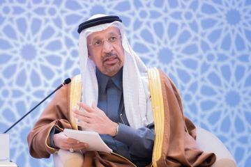 المؤتمر الصحفي الحكومي يستضيف وزير الاستثمار