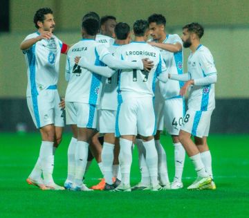 في روشن.. نيوم يتجاوز الحزم بثنائية