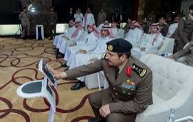 تحت رعاية الأمير عبدالعزيز بن سعود.. الفريق محمد البسامي يدشن عددا من خدمات الأمن العام في منصة أبشر تحت رعاية الأمير عبدالعزيز بن سعود.. الفريق محمد البسامي يدشن عددا من خدمات الأمن العام في منصة أبشر