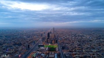 هطول أمطار رعدية متوسطة إلى غزيرة على مختلف مناطق المملكة