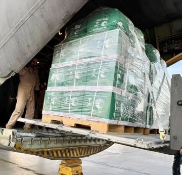 وصول الطائرة السعودية الـ 78 لإغاثة الفلسطينيين