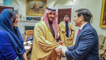 وزير الدفاع يلتقي وزيري الخارجية والحرب لدى الولايات المتحدة الأمريكية والمبعوث الأمريكي الخاص للشرق الأوسط