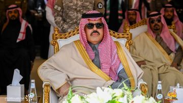 أمير حائل يطلق شارة بدء انطلاق رالي باها حائل تويوتا الدولي 2026