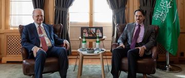 وزير الخارجية ورئيس الوزراء الفلسطيني يبحثان تطورات غزة