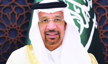 الطفلة السودانية العنود من فاجعة الفقد إلى رسالة أمل من أمير القصيم الطفلة السودانية العنود من فاجعة الفقد إلى رسالة أمل من أمير القصيم