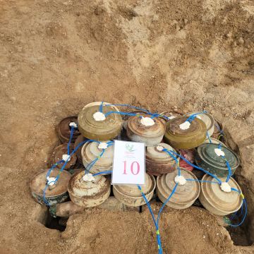 مشروع مسام يتلف 4235 لغما ومخلفات حربية في باب المندب