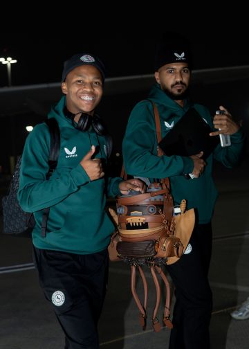 الاتفاق يصل جدة لمواجهة الأهلي