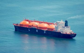 قفزة مرتقبة بإنتاج الغاز المسال تخفض الأسعار وتنعش الطلب عالميا قفزة مرتقبة بإنتاج الغاز المسال تخفض الأسعار وتنعش الطلب عالميا