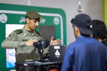 الجوازات تشارك في المعرض المصاحب لفعاليات رالي حائل الدولي 2026 الجوازات تشارك في المعرض المصاحب لفعاليات رالي حائل الدولي 2026