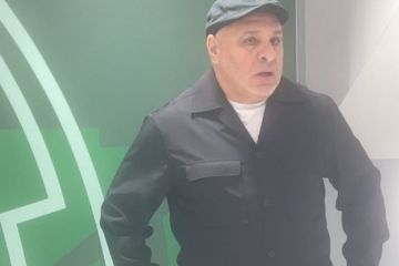 بن زكري لـ البلاد: لا مانع لدي لقيادة الشباب.. والأهلي رفض التعاقد معي فهبط