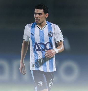 محمد حمدي لاعب بيراميدز يخضع لجراحة الرباط الصيلبي